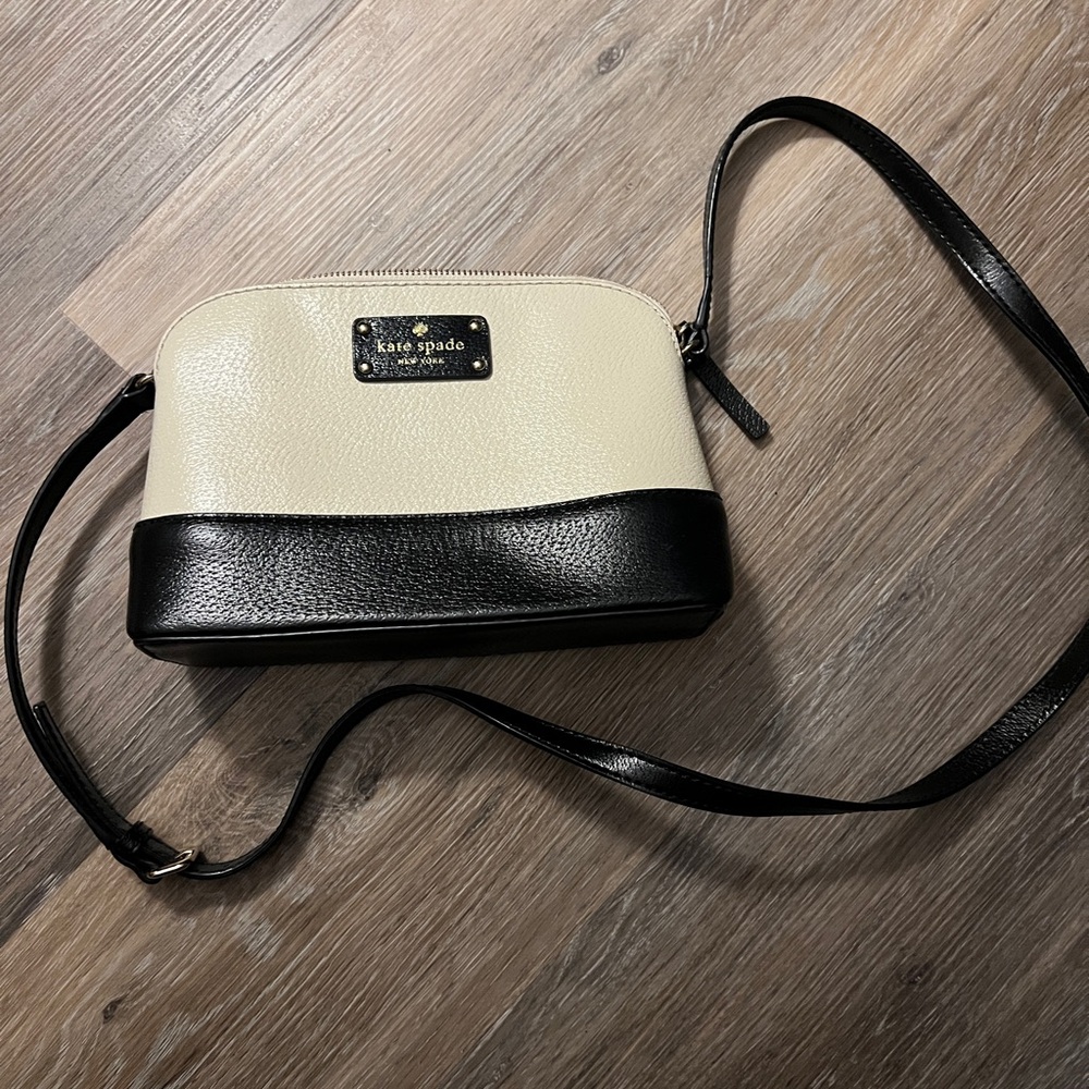 Kate Spade ivory and black crossbody